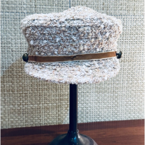 🌟HP🌟VTG Neutral Boucle Cadet Cap by Nine West OS - Picture 2 of 9